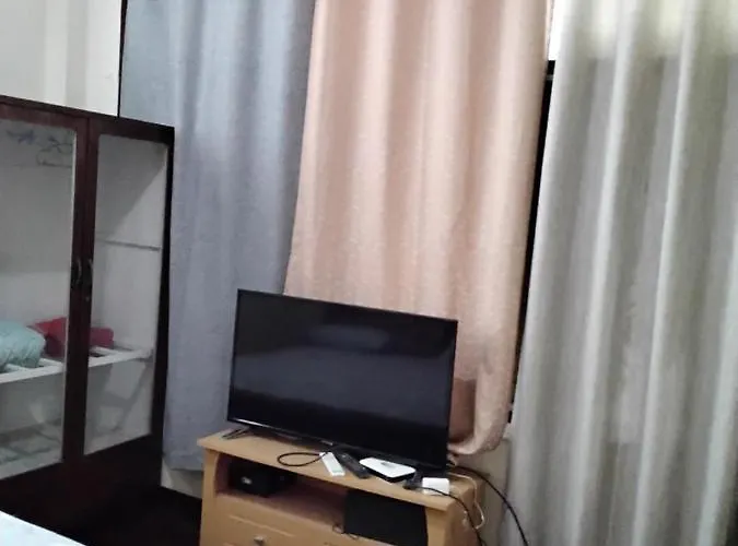 丹尼旅舍 旅馆 *